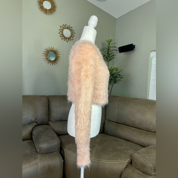 AS SEEN ON LEA MICHELLE Lover & Friends Blush Eyelash Crop Sweater Sz S - Picture 10 of 14